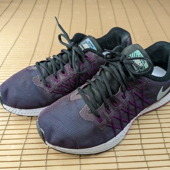 Nike iD Free Run 5.0  526812-902 women's sz 11W. Rare 902 color weigh. Great con - Picture 2 of 12